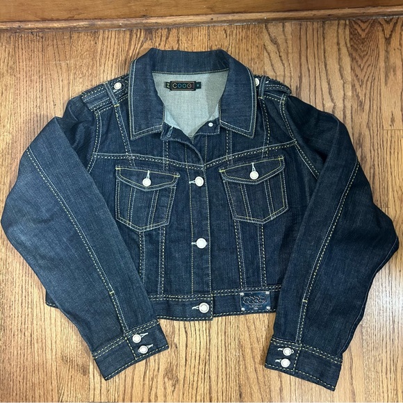 COOGI | Cropped Embellished Denim Jacket - Picture 15 of 16